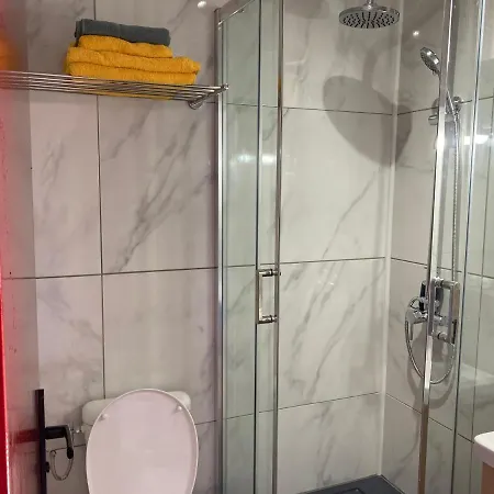 Le Du Palais De La B *