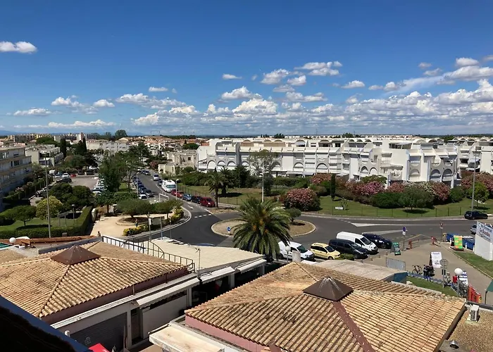 Le Du Palais De La B